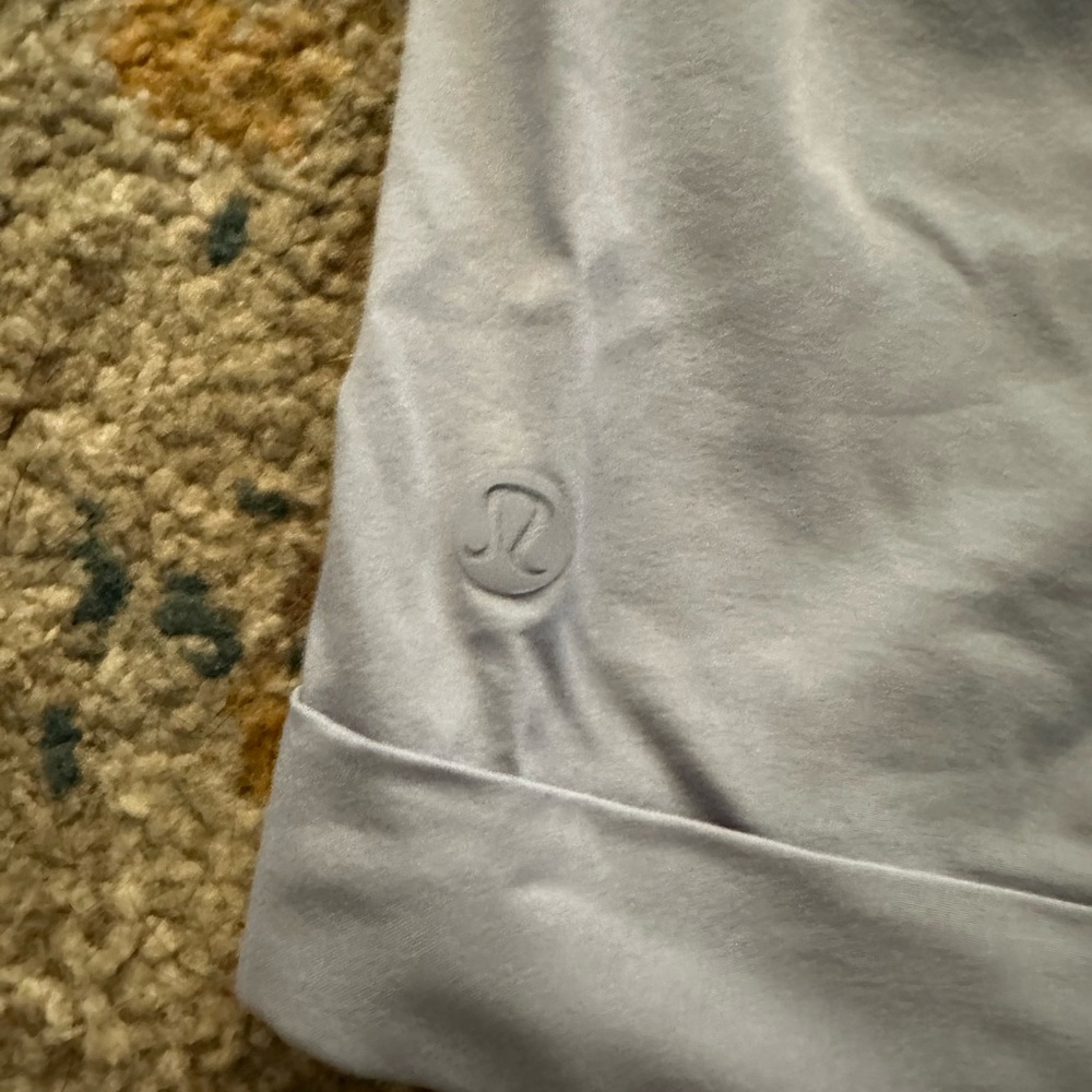 Lululemon Spring Break Away Short - Picture 3 of 4